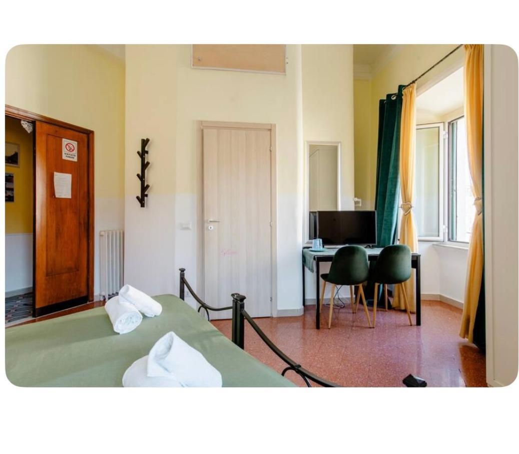 Glam Sm Maggiore Guest House روما المظهر الخارجي الصورة